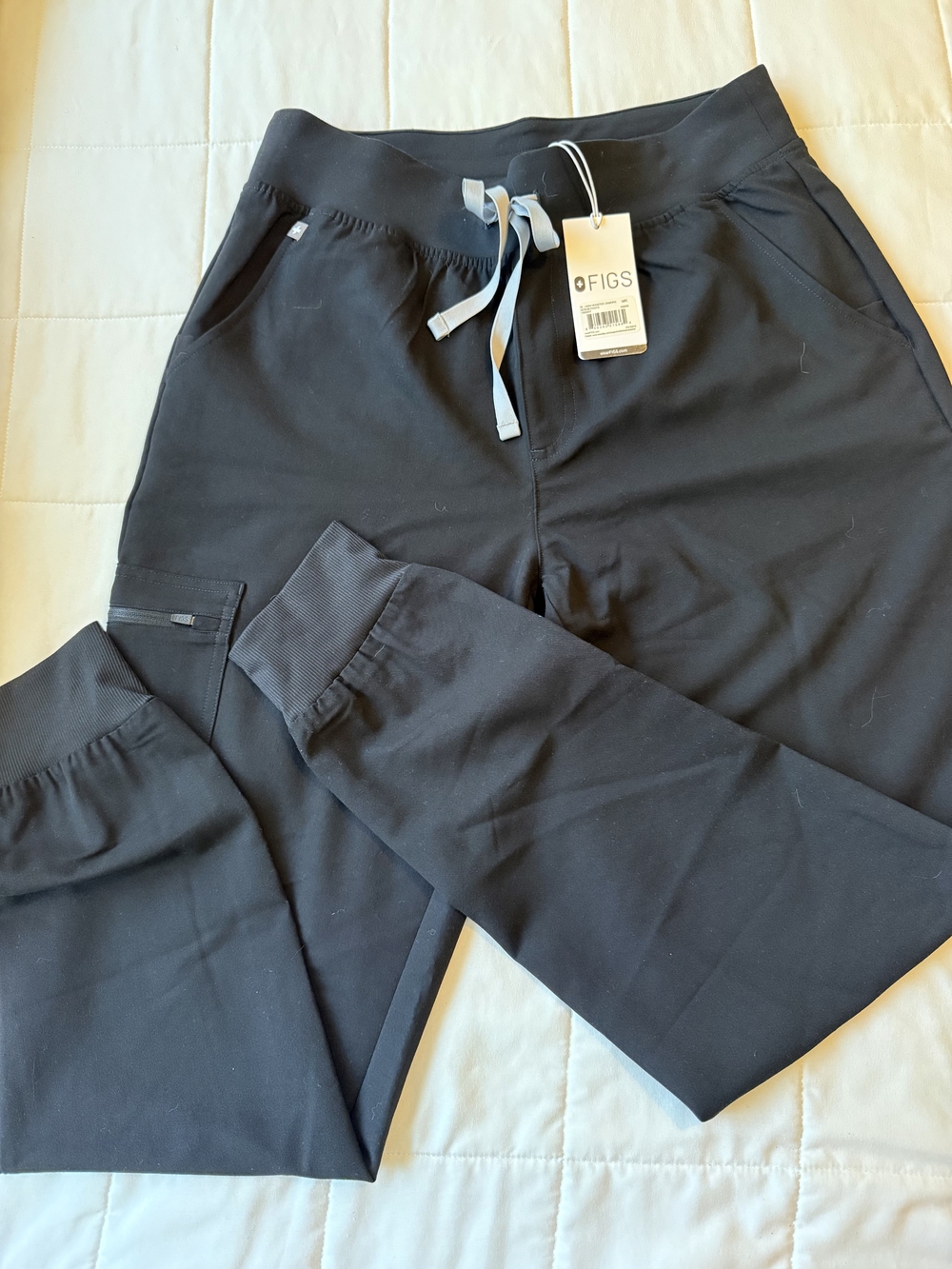 Figs Black Women's Jogger Pants with Ribbed Waistband - Picture 3 of 3